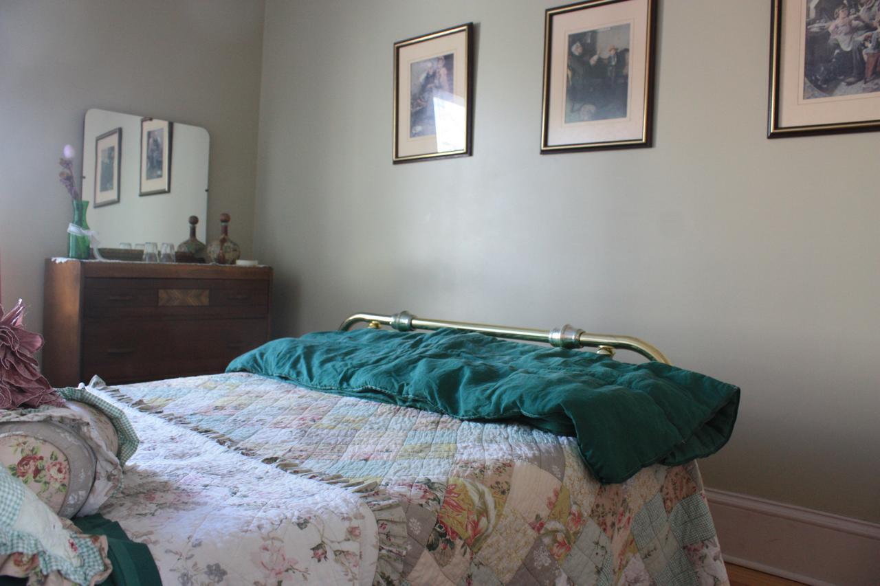 Downtown Bed & Breakfast Moncton Bagian luar foto